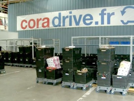 Cora a lansat primul drive din România